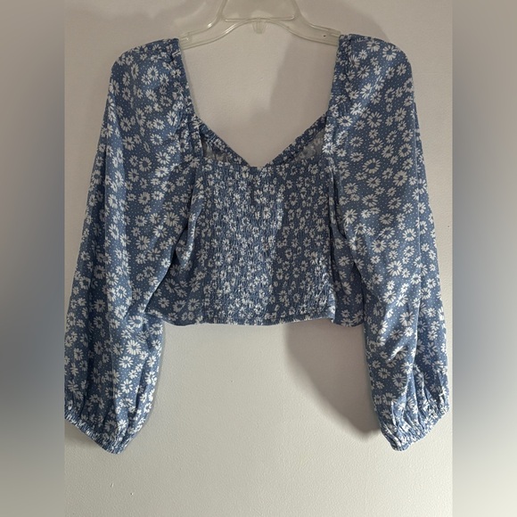 Wild Fable Floral Long Sleeve Crop Top - Picture 4 of 5